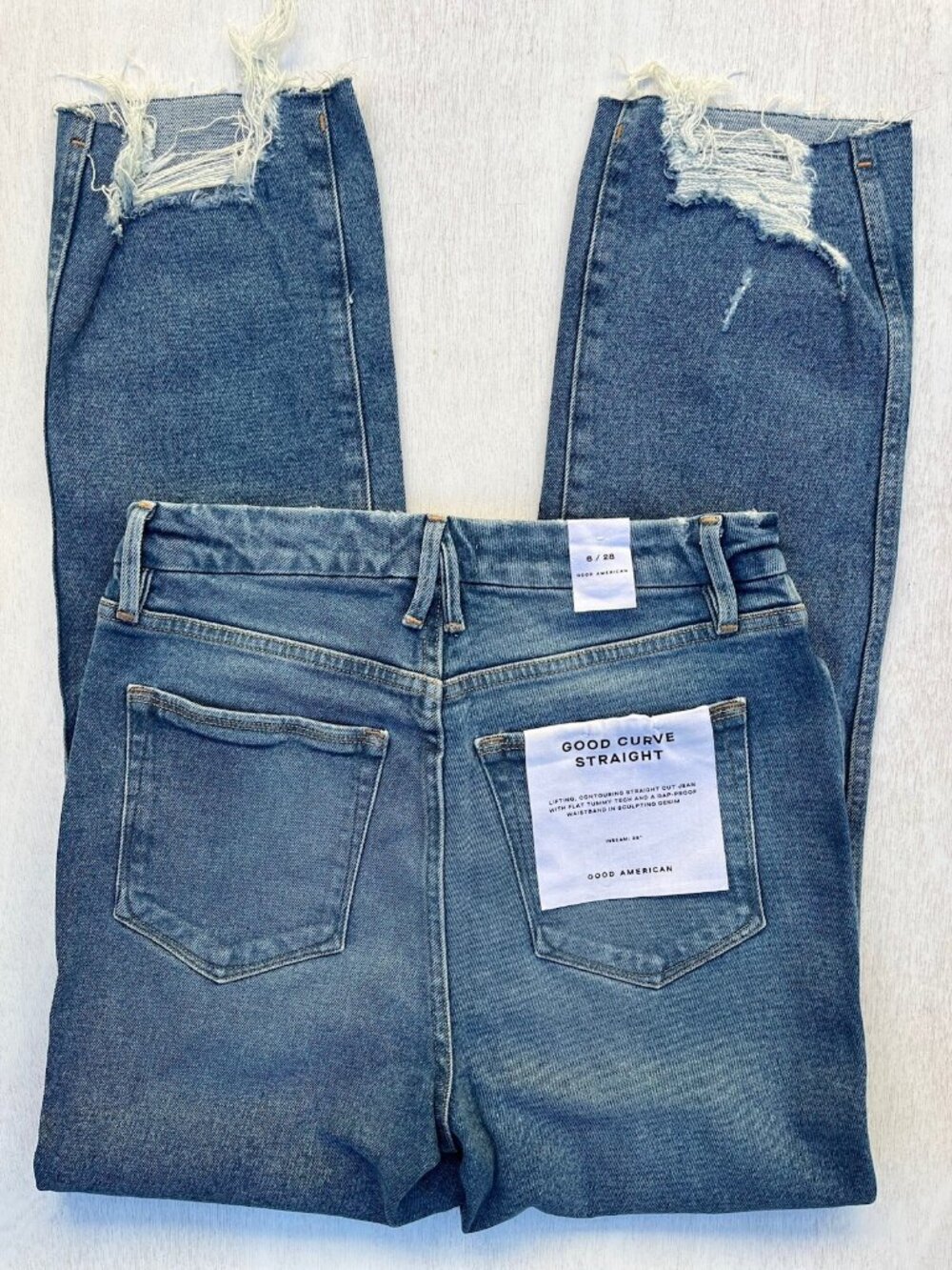 Good American Good Curve High Waist Frayed Straight Leg Jeans Blue 313 Size 6 NW - Picture 3 of 11